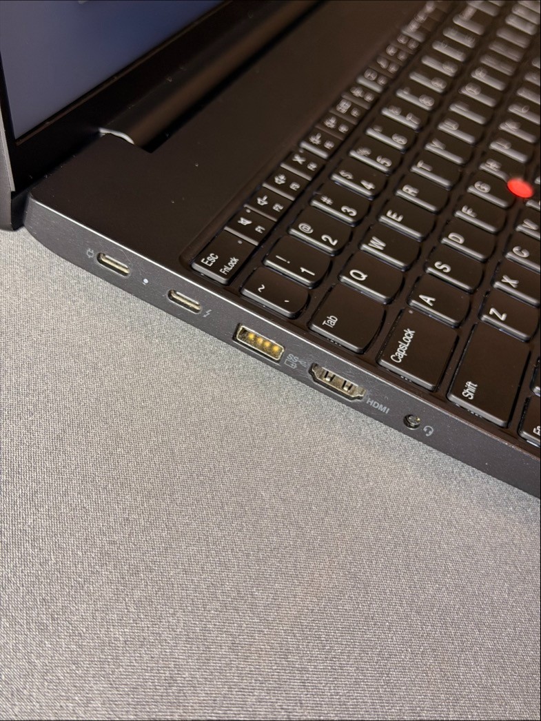 Lenovo ThinkPad E16 Gen 1 i5-1335U 40GB RAM 1TB SSD Win 11 Pro OEM Charger