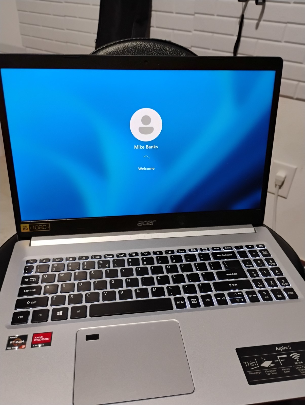 Acer Aspire 5 15.6″ (1TB SSD, AMD Ryzen 5 5500U, 2.10 GHz, 20GB) Laptop – Pure