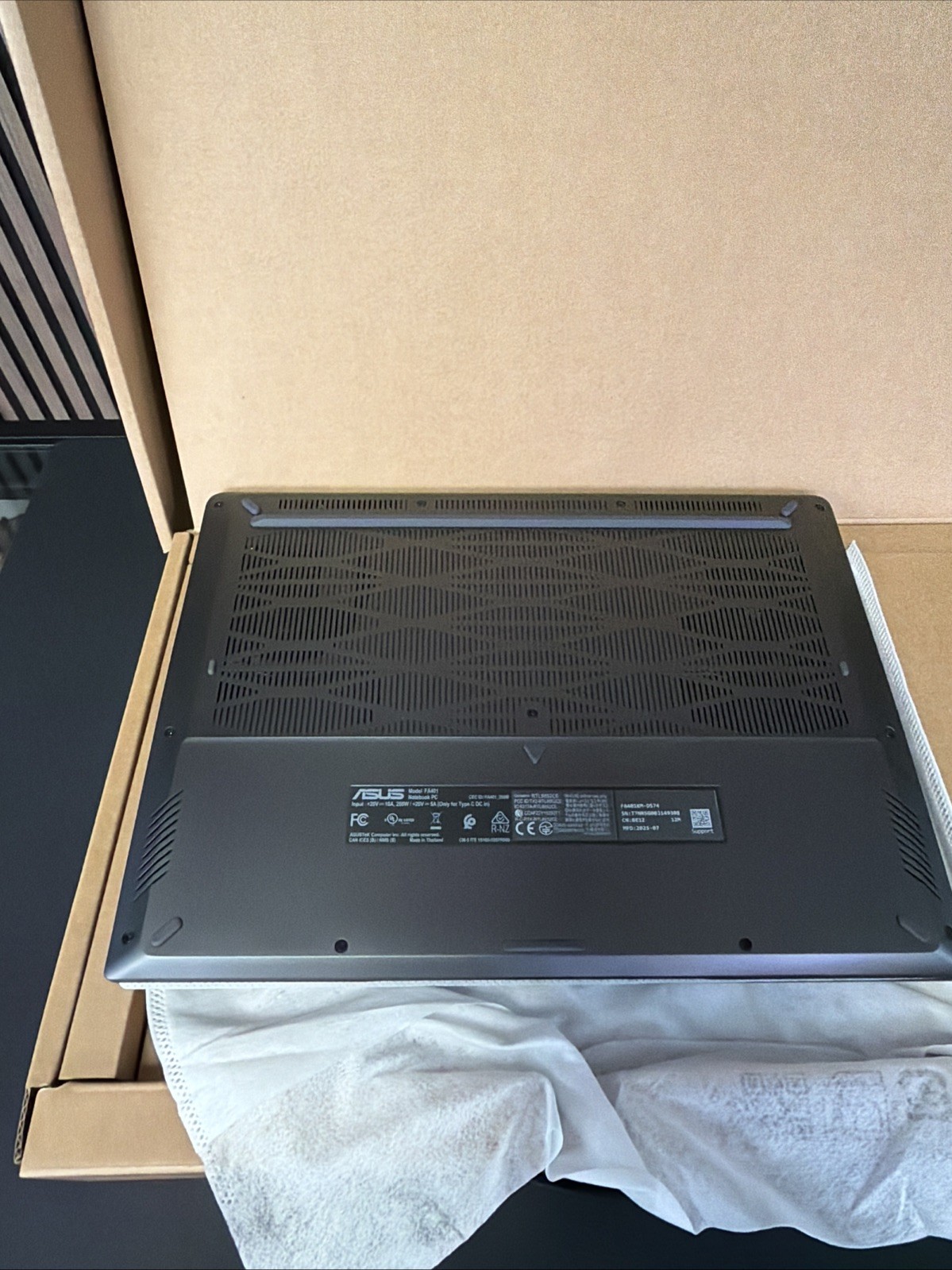 ASUS TUF Gaming A14 FA401KM-RG003W AMD Ryzen AI 7 16GB 1TB SSD RTX 5060 14″ W11H