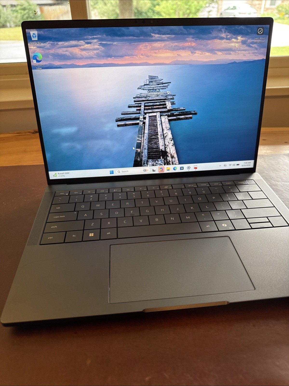 Dell Pro Max 14 Premium FHD+ Intel Ultra 9 285H 64GB 1TB RTX PRO 2000 Blackwell