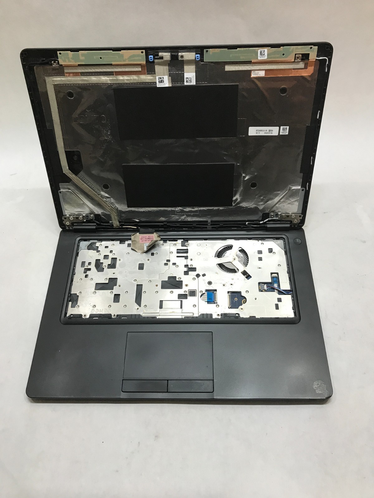 Dell Latitude E7450 14″ Intel Core i5 NO RAM NO HDD/OS For Parts READ DESC! – DW
