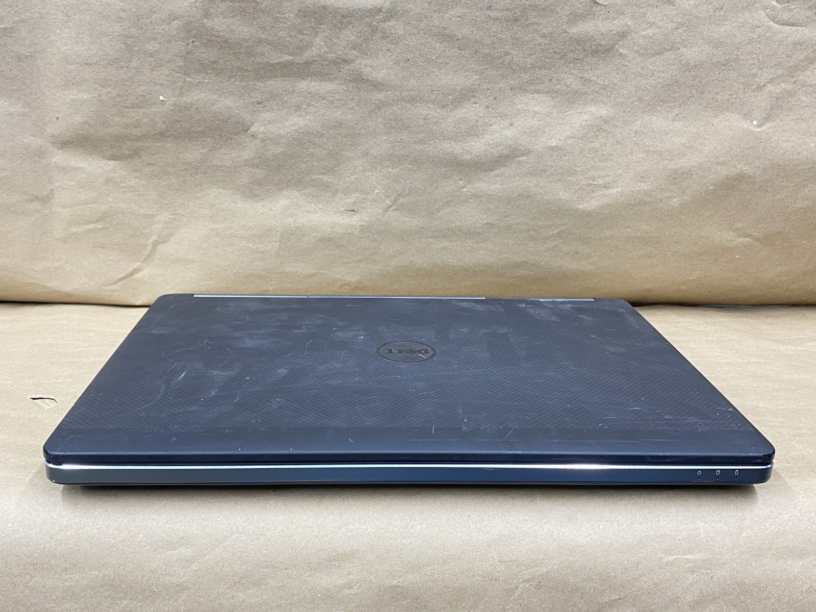 Dell Precision 7520 – FHD – Touch – E3-1545M – 16GB – 128GB – Win10 – READ