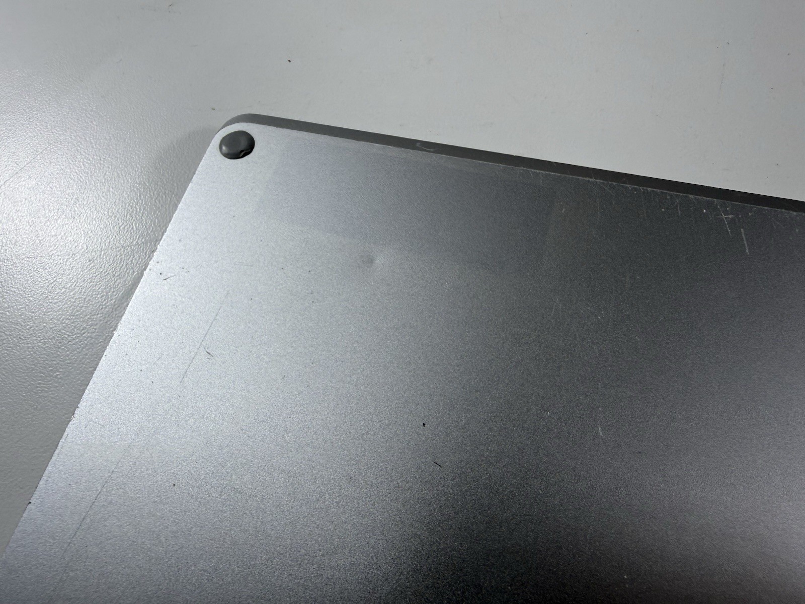 Microsoft Surface Laptop 5 13.5” 1950 Intel Core i7-1265U 16GB RAM 512GB NVME