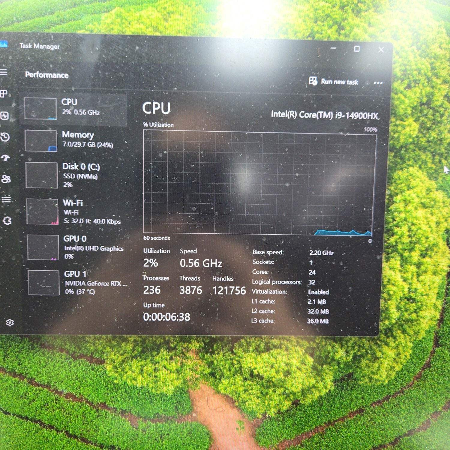 MSI Raider GE78HX 14VGG 17.3 i9-14900HX 2.2GHz 32GB RAM 1TB SSD GeForce RTX 4070