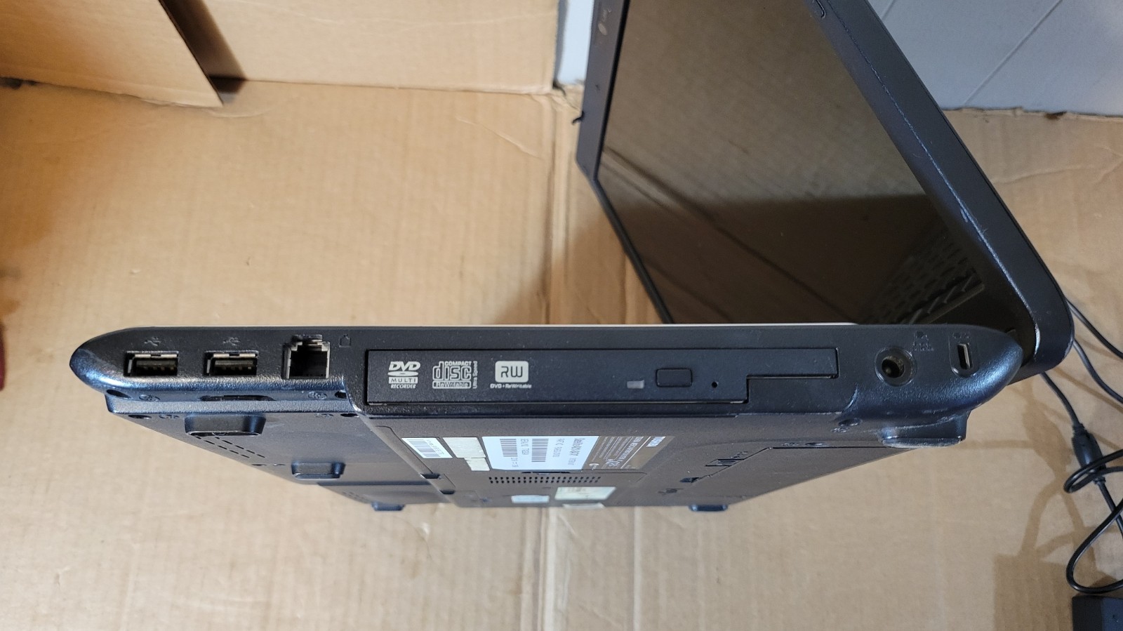 Toshiba Satellite A215-S4747 AMD Turion™ 64 X2 2GB Ram –For Parts or Repair–