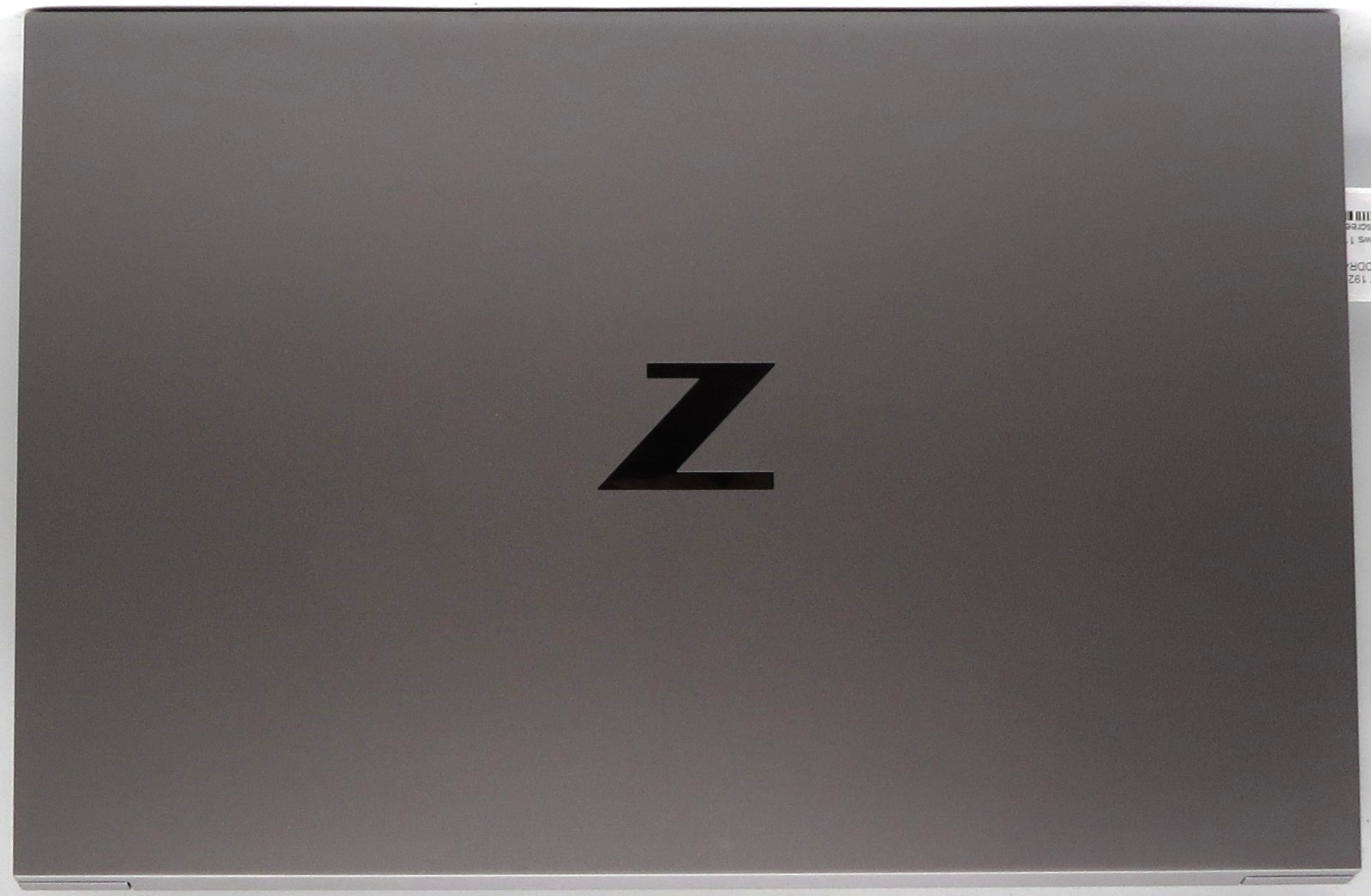 HP ZBook Studio G7 | 15.6″ | i9-10885H | 32 GB | 512GB NVME | T2000 | Win11 Pro