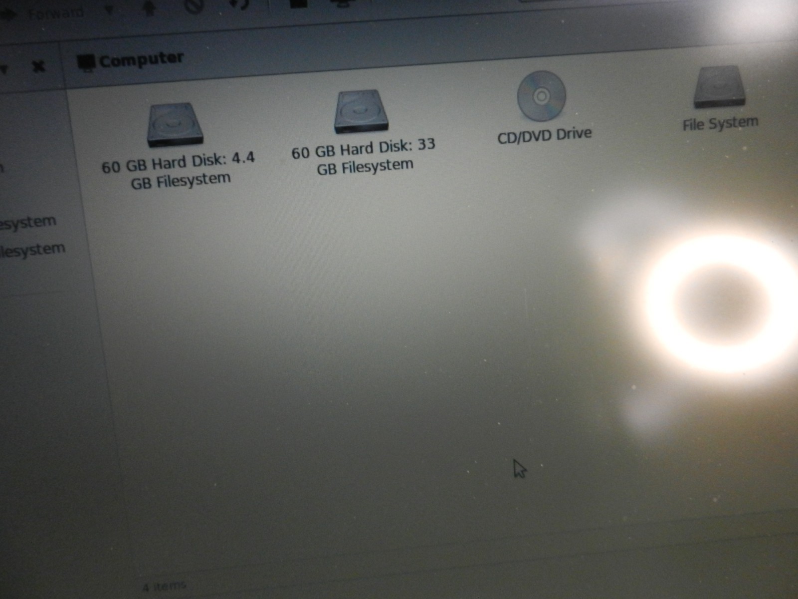 IBM 15″ Lenovo T60 Thinkpad – Core 2 Duo T2400 @ 1.83GHz / 1GB – LINUX MINT 13