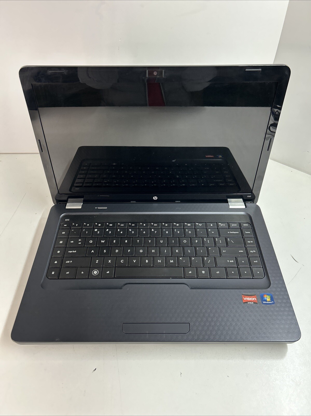 HP G62 AMD Athlon P320 @2.1GHz 4GB RAM 320GB HDD Windows 10 Pro