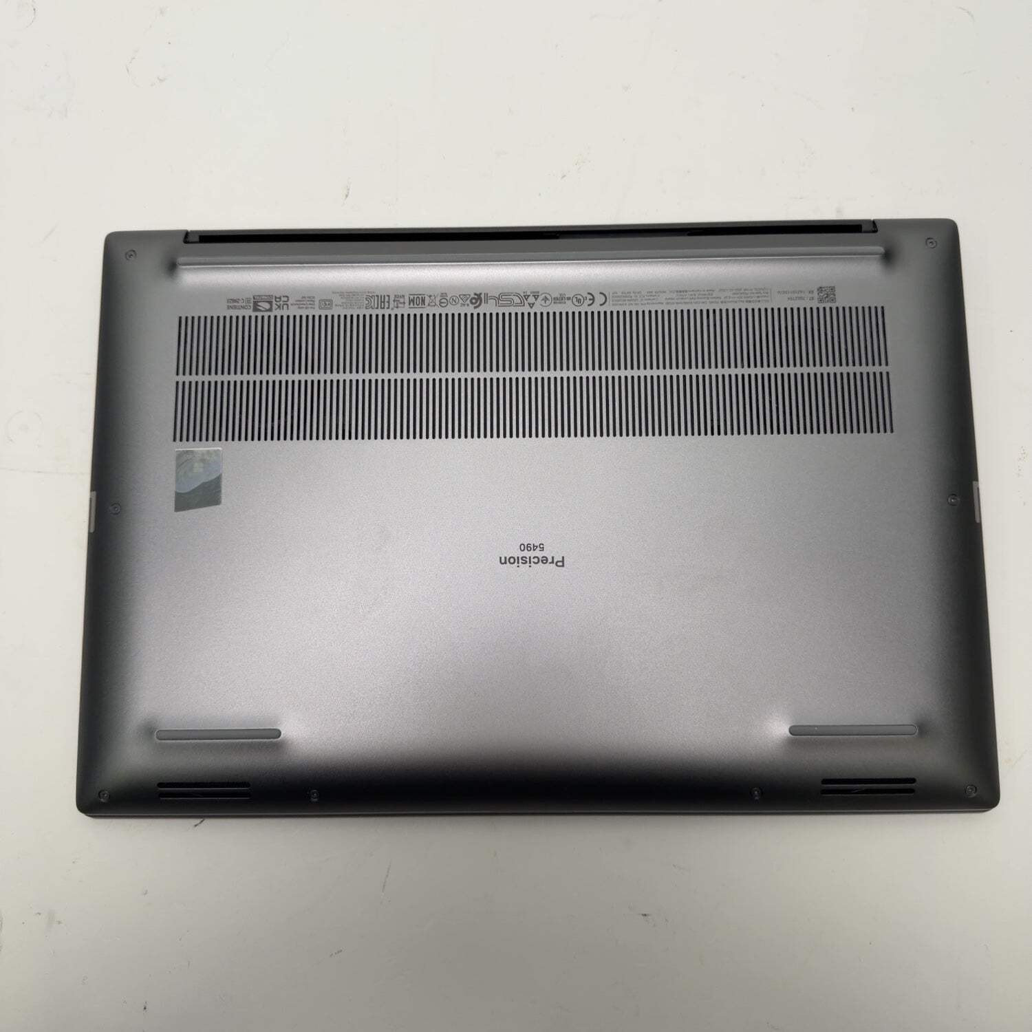 Dell Precision 5490 14″ Core Ultra 9 185H 2.5GHz 32GB RAM 1TB SSD RTX 1000 Ada
