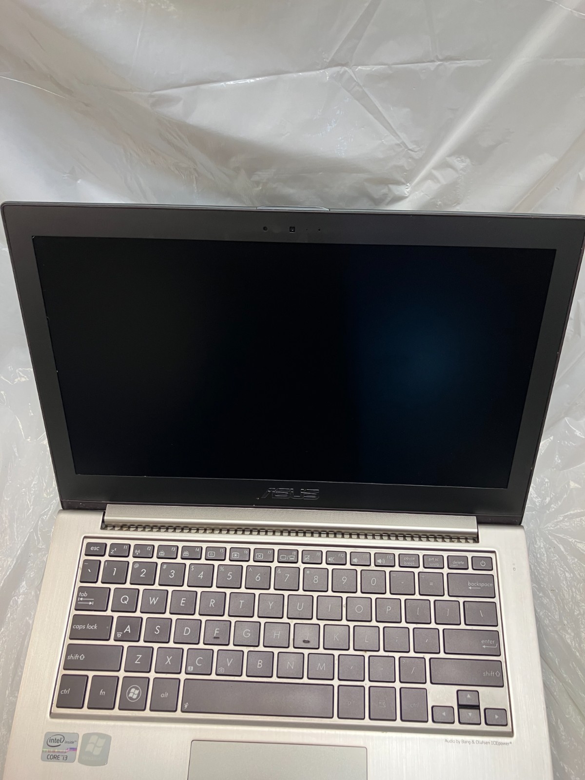 ASUS Zenbook UX32A 13.3″ Intel Core i3 Processor 4GB MEM, NO HD, FOR PARTS