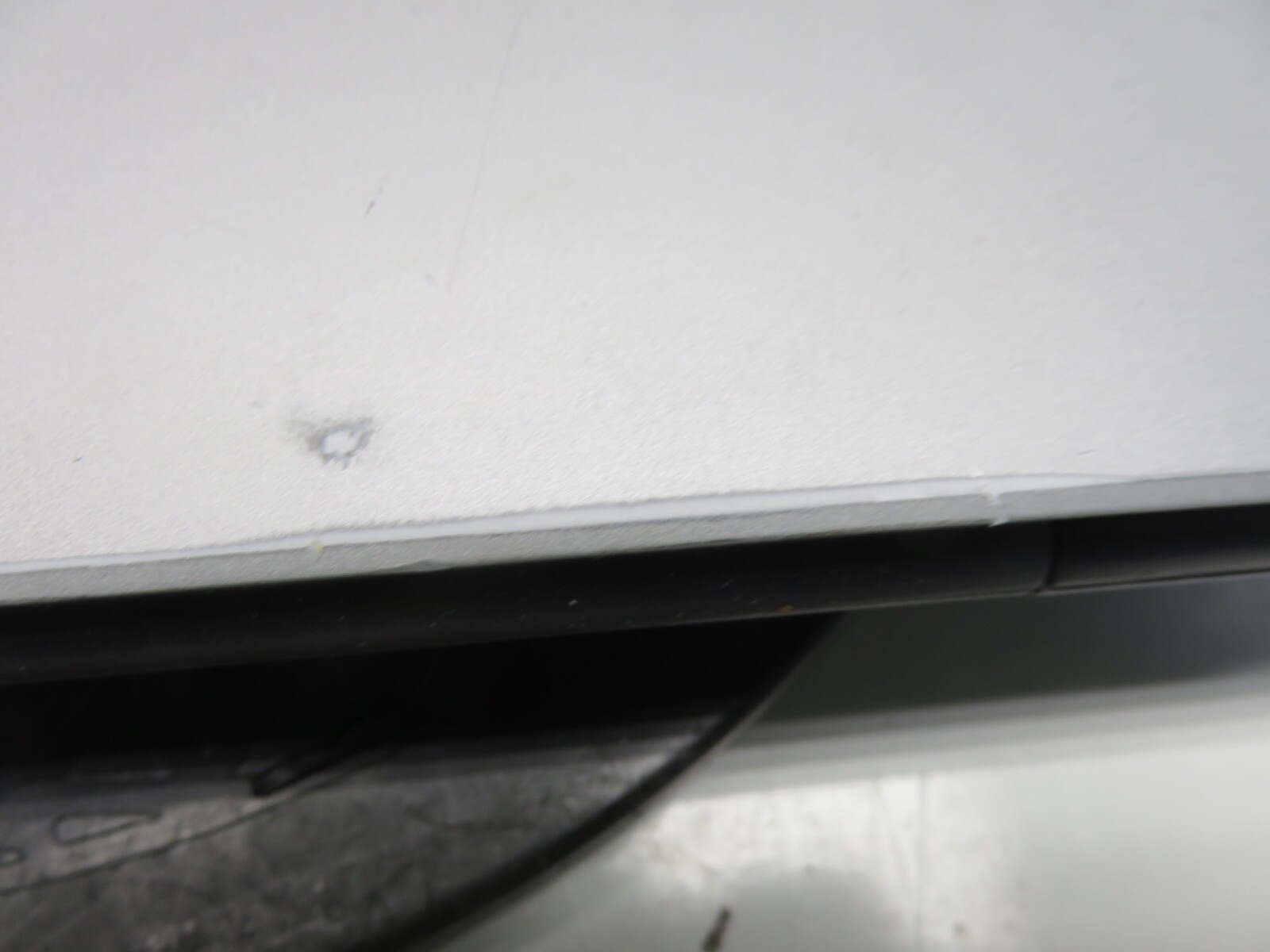 HP Pavilion DV5000 Intel T2300 1.66GHz 2 GB NO HDD No Batt