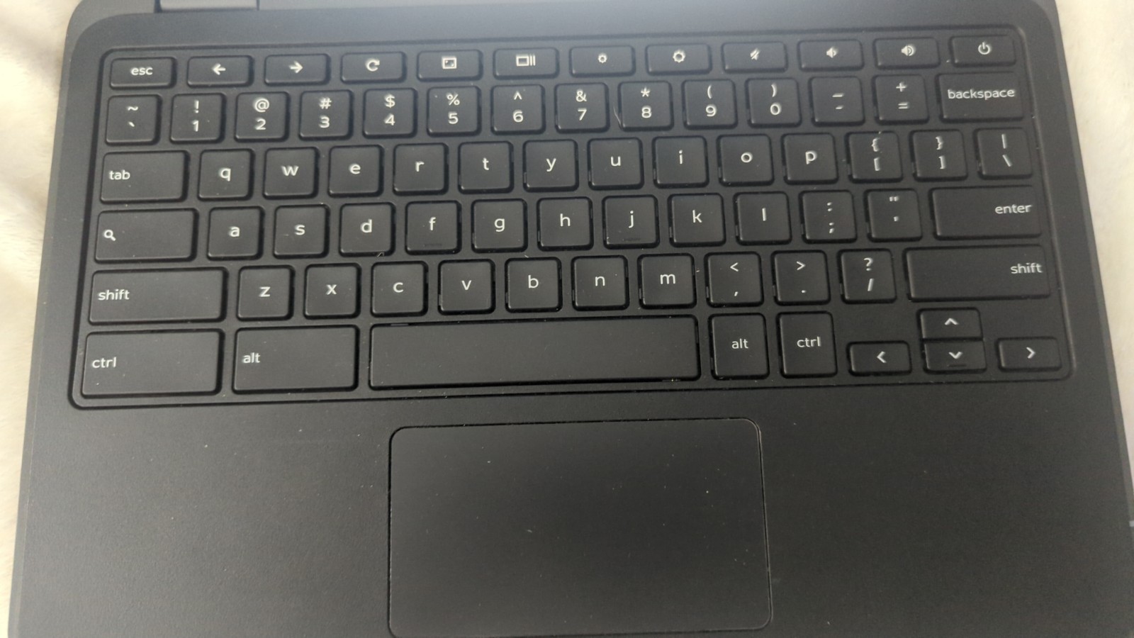 Dell Chromebook 3180 Laptop 11.6″ Celeron 4GB RAM 16GB SSD Linux Mint WiFi HDMI
