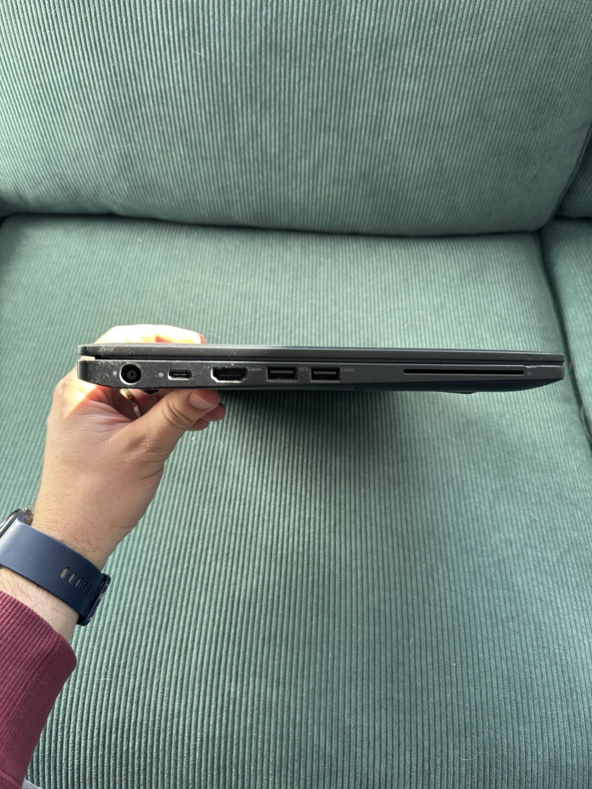 Dell Latitude 7480 14″ (256GB SSD, Intel Core i5-6300U, 2.40GHz, 8GB RAM Win10)
