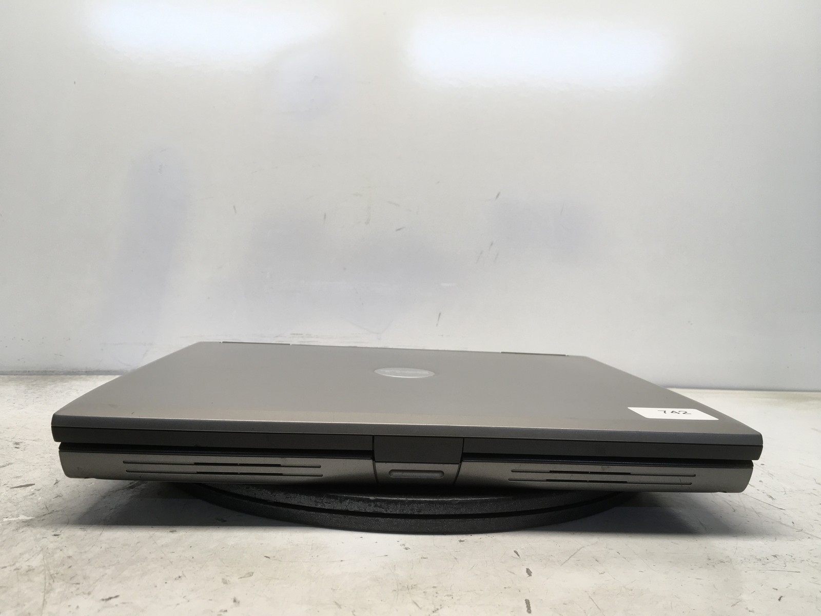 Dell Latitude D520 Intel Core 2 Duo 06F2 1.66GHz 2 GB NO HDD No Batt