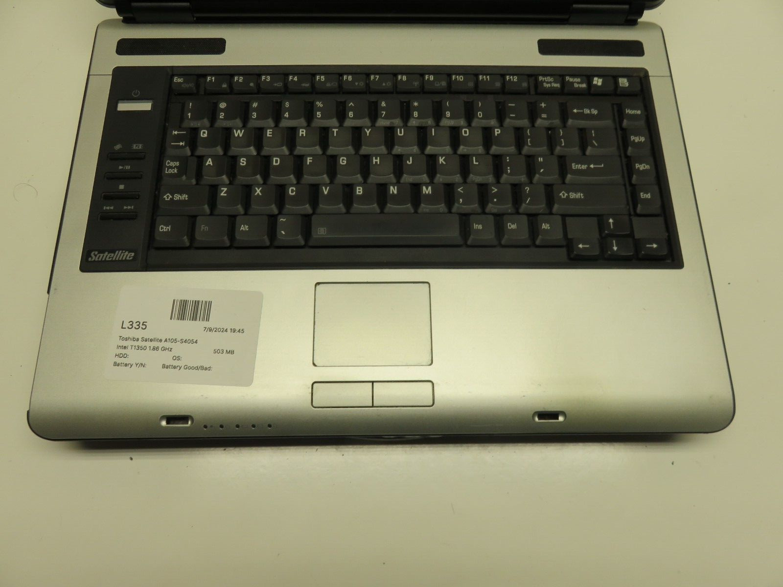Toshiba Satellite A105-S4054 Laptop Intel Core Solo 500MB Ram – Lines in Screen