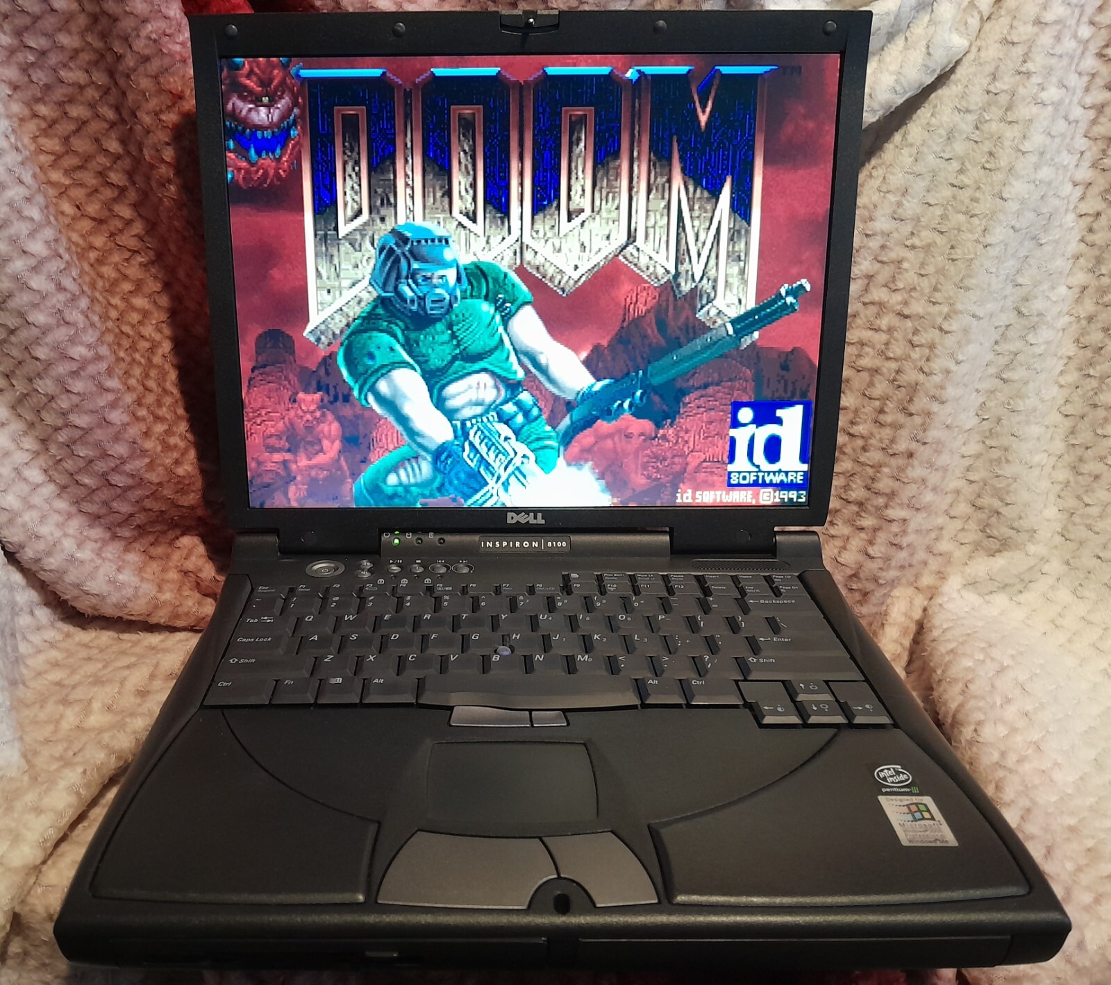 Windows 98 TRUE DOS / XP GAMING DUAL BOOT Laptop Retro / Vintage Computer PC