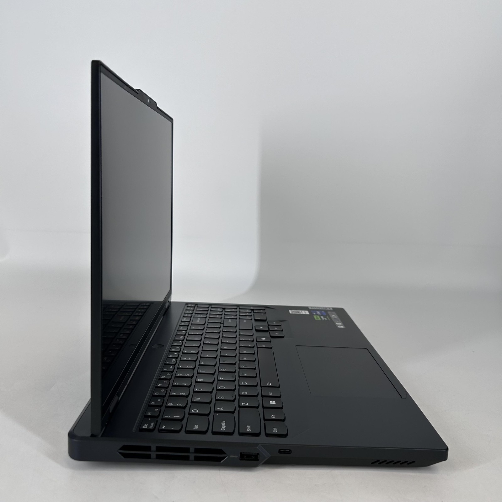 Lenovo Legion Pro 5i Gen 9 16 165Hz QHD+ 2.2GHz i9-14900HX 16GB 1TB SSD RTX 4060