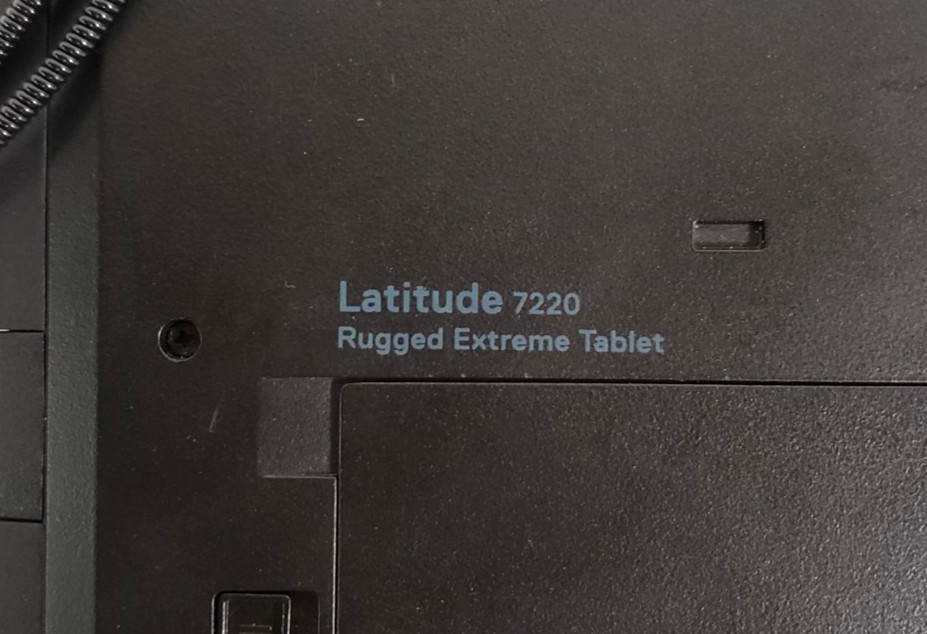 Dell Latitude 7220 Rugged Extreme Tablet i7-8665U 16GB RAM 512GB SSD Win 11 Pro