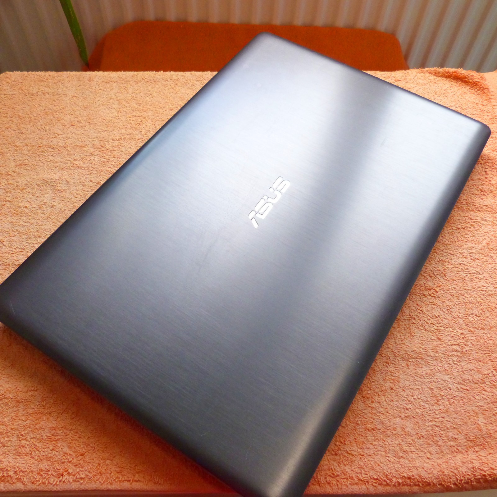 Asus N750 VivoBook Premium METAL 17″ FULLHD BLURAY l SSD Windows 11 QUAD i7