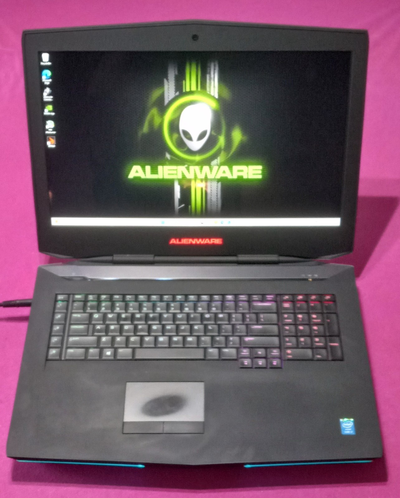 Dell Alienware 18 laptop I7-4900mq 2.8-4Ghz 32GB 512GB SSD NVIDIA “P5000” AX210