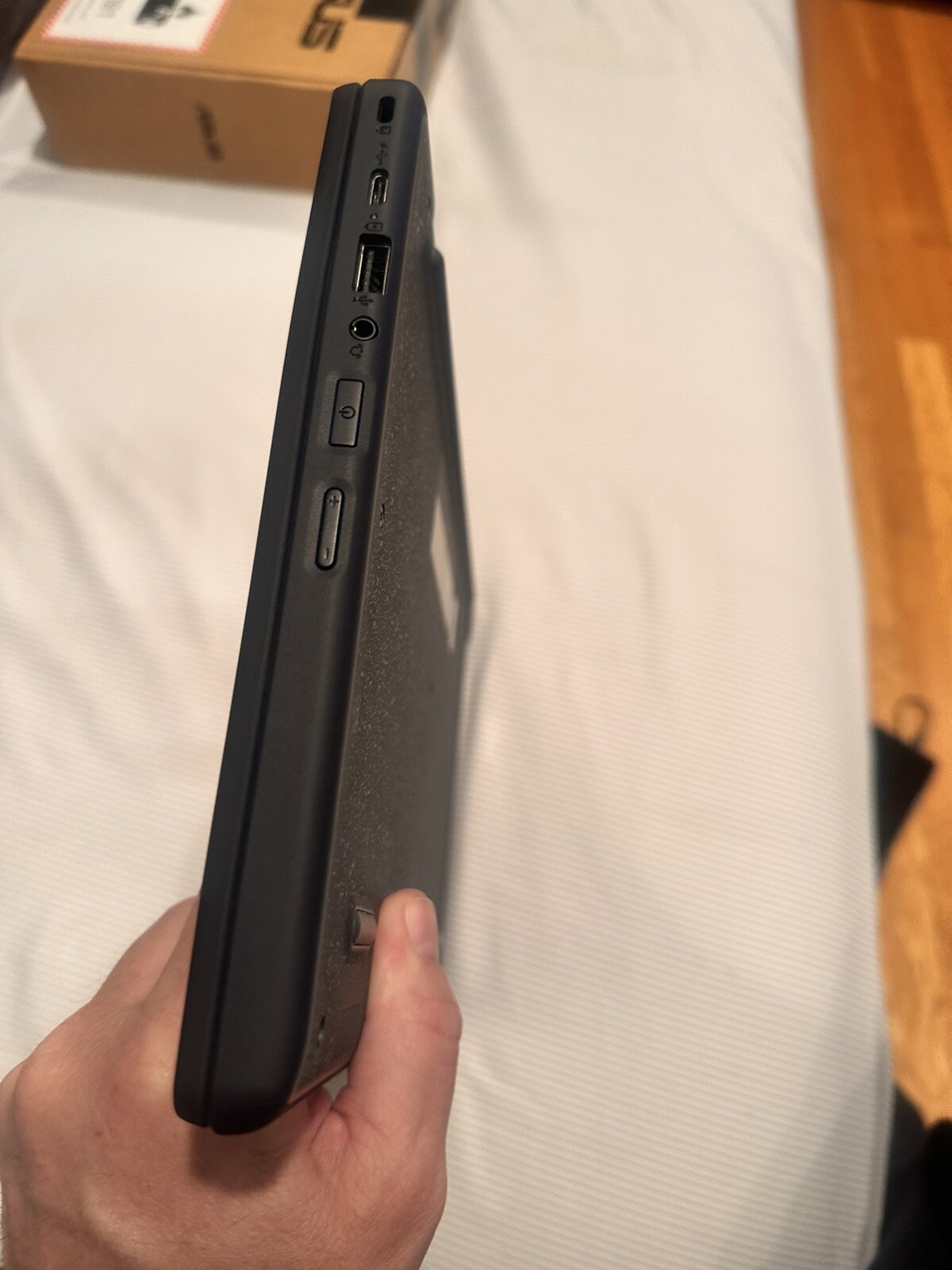 Asus BR1102CGA-YS14 11.6″ Laptop N100 4GB 128GB SSD W11P