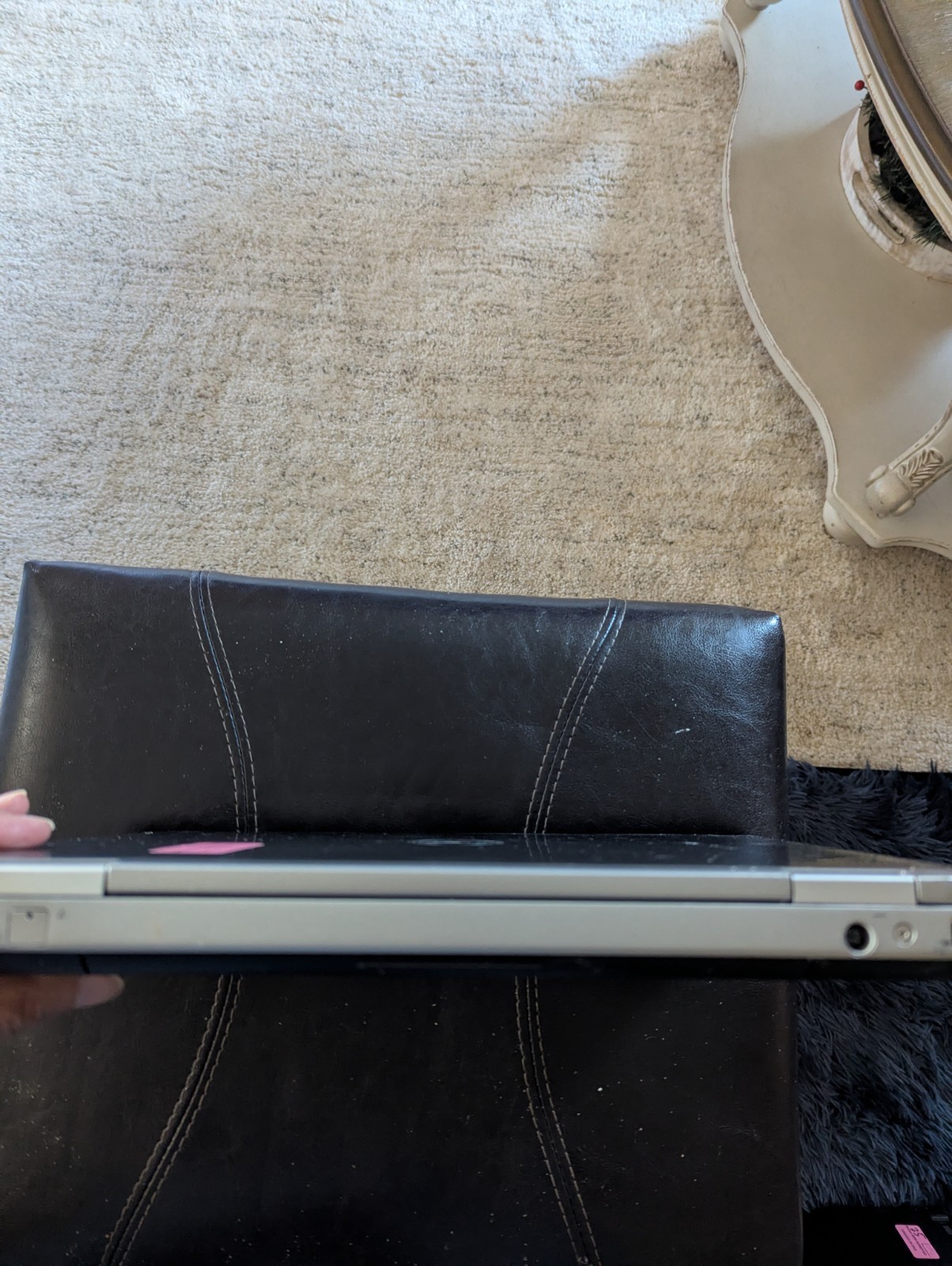 Dell Latitude E-6420 i-5-2nd Gen, 4GB Ram, DvD R/W, No HDD Pls Read Description.