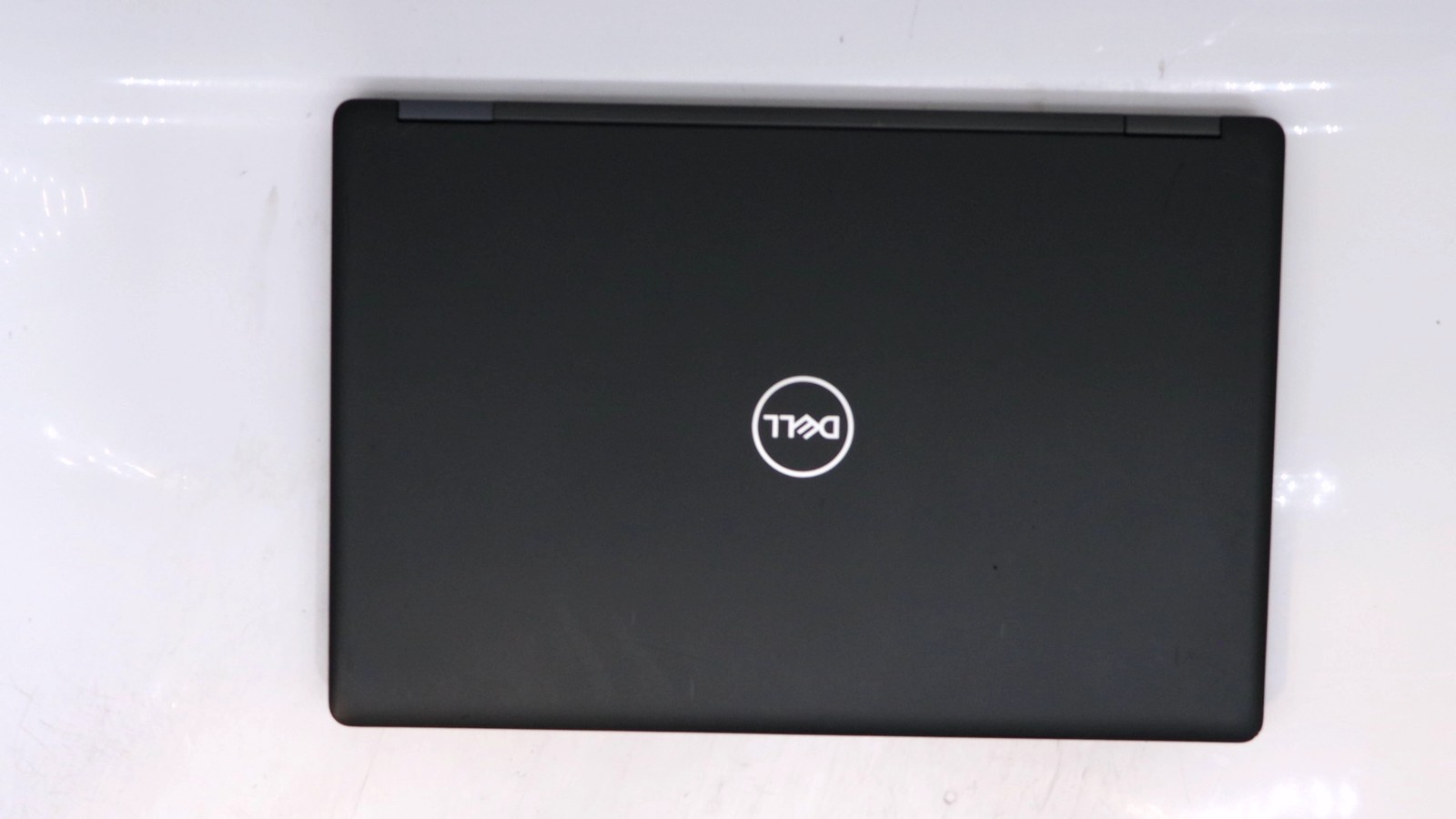Dell Latitude 5590 15″ i7-8650u 16GB 512GB – Fair READ DESC