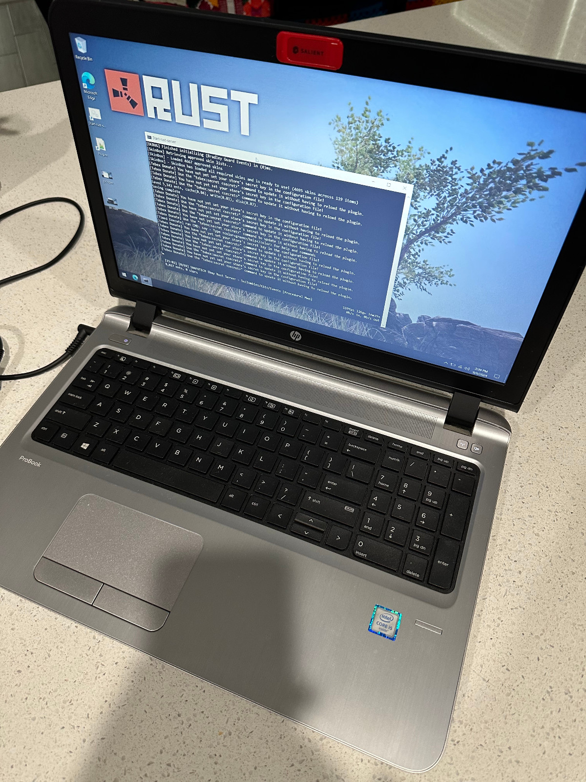 Custom RUST Server running on HP ProBook 450 G3 Laptop