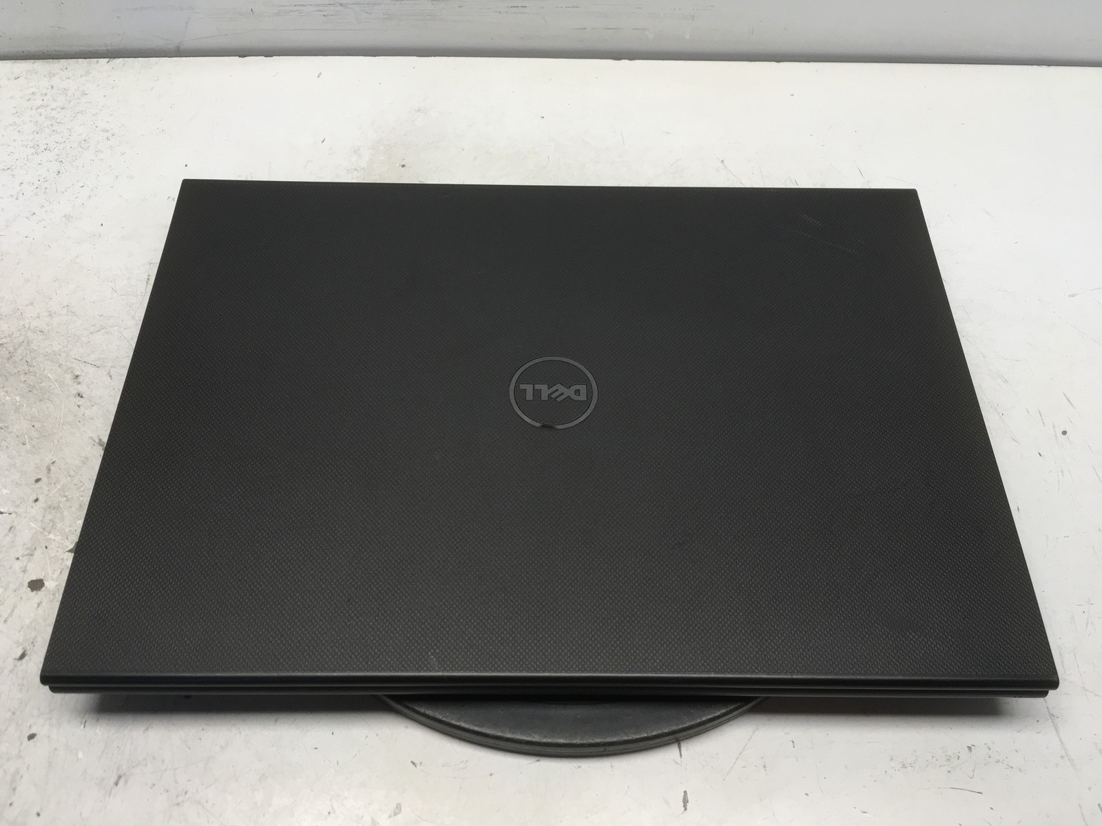 Dell Inspiron 3542 Intel i3-4030U 1.9GHz 4 GB NO HDD No Batt