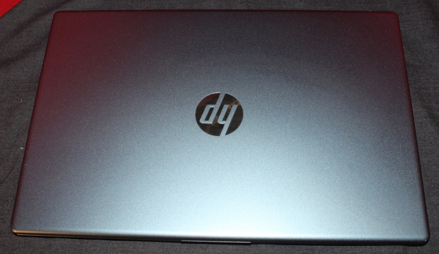 HP 15.6” Laptop 15-fd0082wm B4UZ0UA#AB4 Wont Power On As Is AO4077716