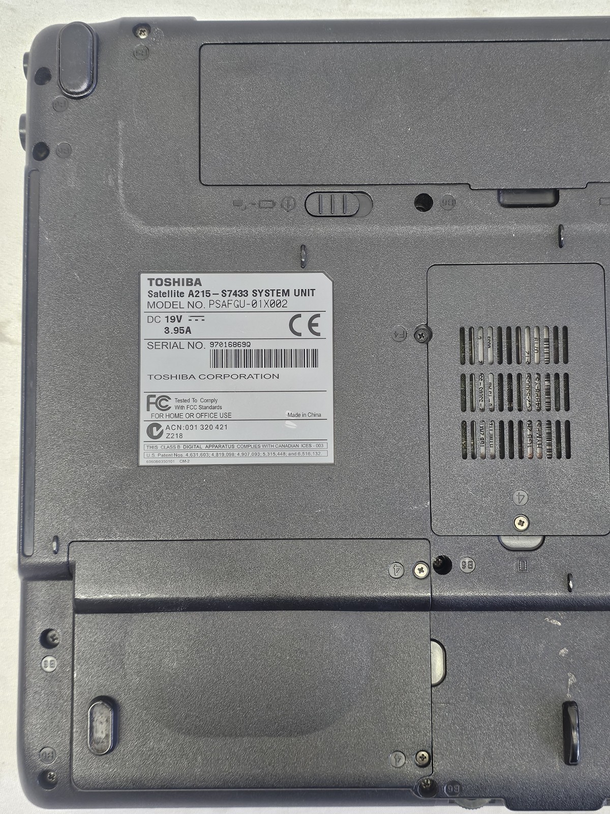 Toshiba Satellite A215-S7433 Laptop – AMD Athlon 64X2 – 2GB RAM – BAD BATT READ