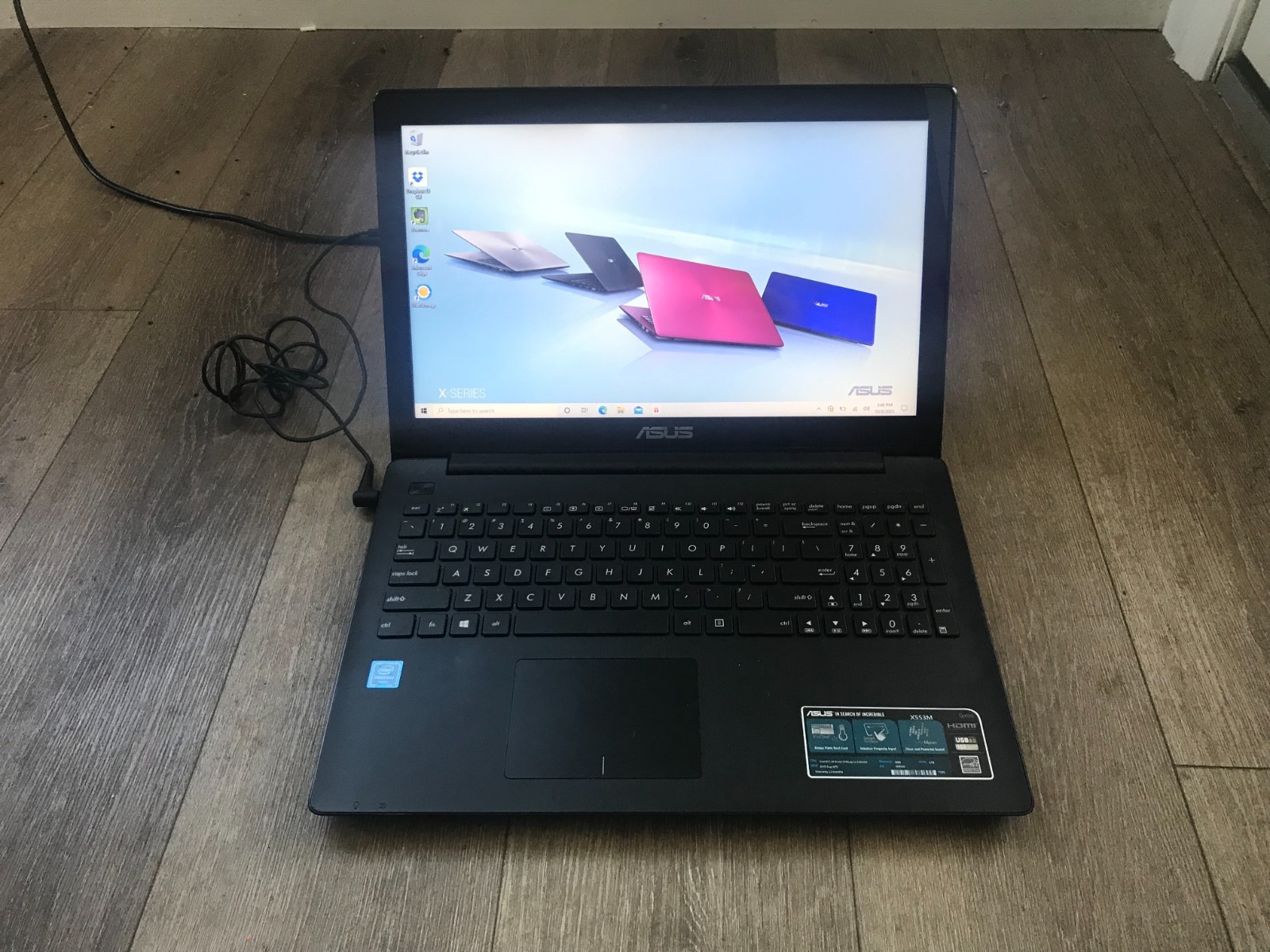 ASUS X553M 15.6″ TouchScreenI ntel Pentium N3540 2.16GHz 8GB RAM 1TB HDD Win 10