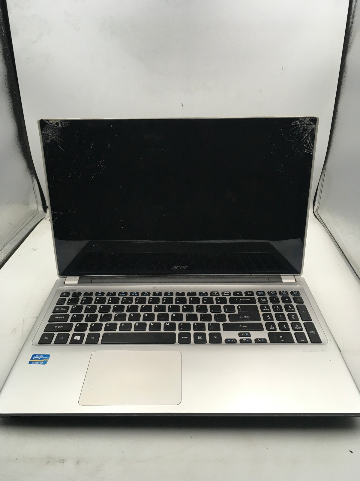 ACER ASPRE V5 571 – FOR PARTS/BAD LCD – INTEL i3-2377M – 2GB RAM – READ DESC -BB