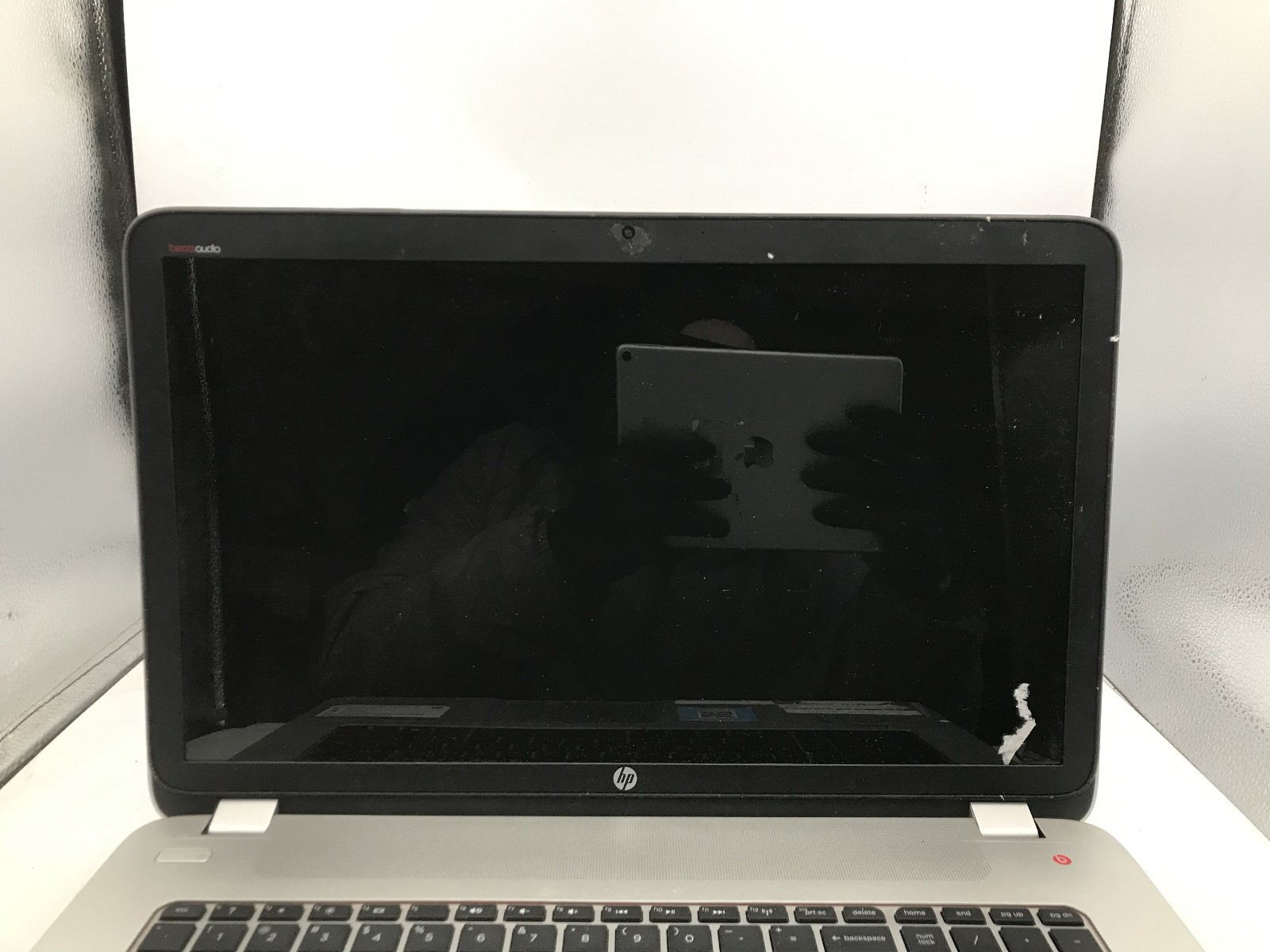 HP ENVY 17 J120US – FOR PARTS/BAD LCD – INTEL I7 4TH GEN – NO RAM -READ DESC- BB