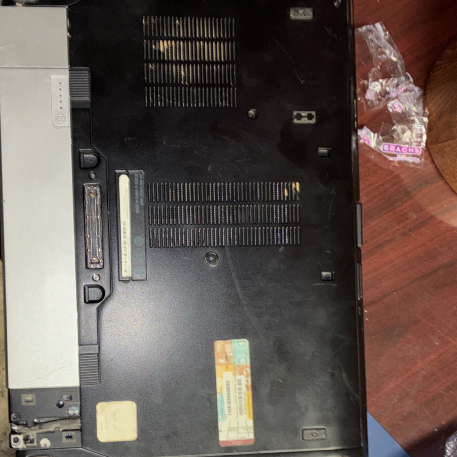 Dell Latitude E6410 14″ AMD Athlon 4GB RAM 1280×800 SSD Windows 7 Black Laptop