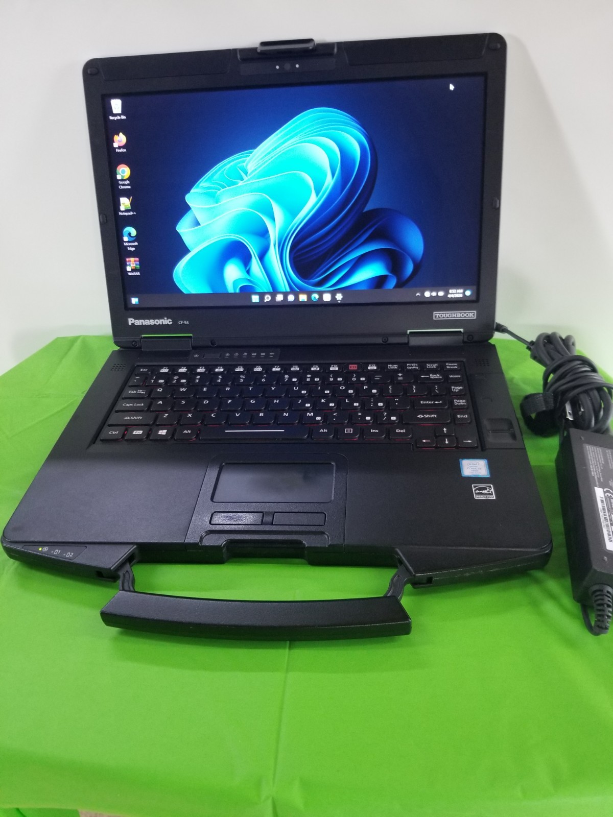Panasonic Toughbook CF-54 MK3 i5-7300U 16GB 512 SSD, TouchScreen Win 11 Pro