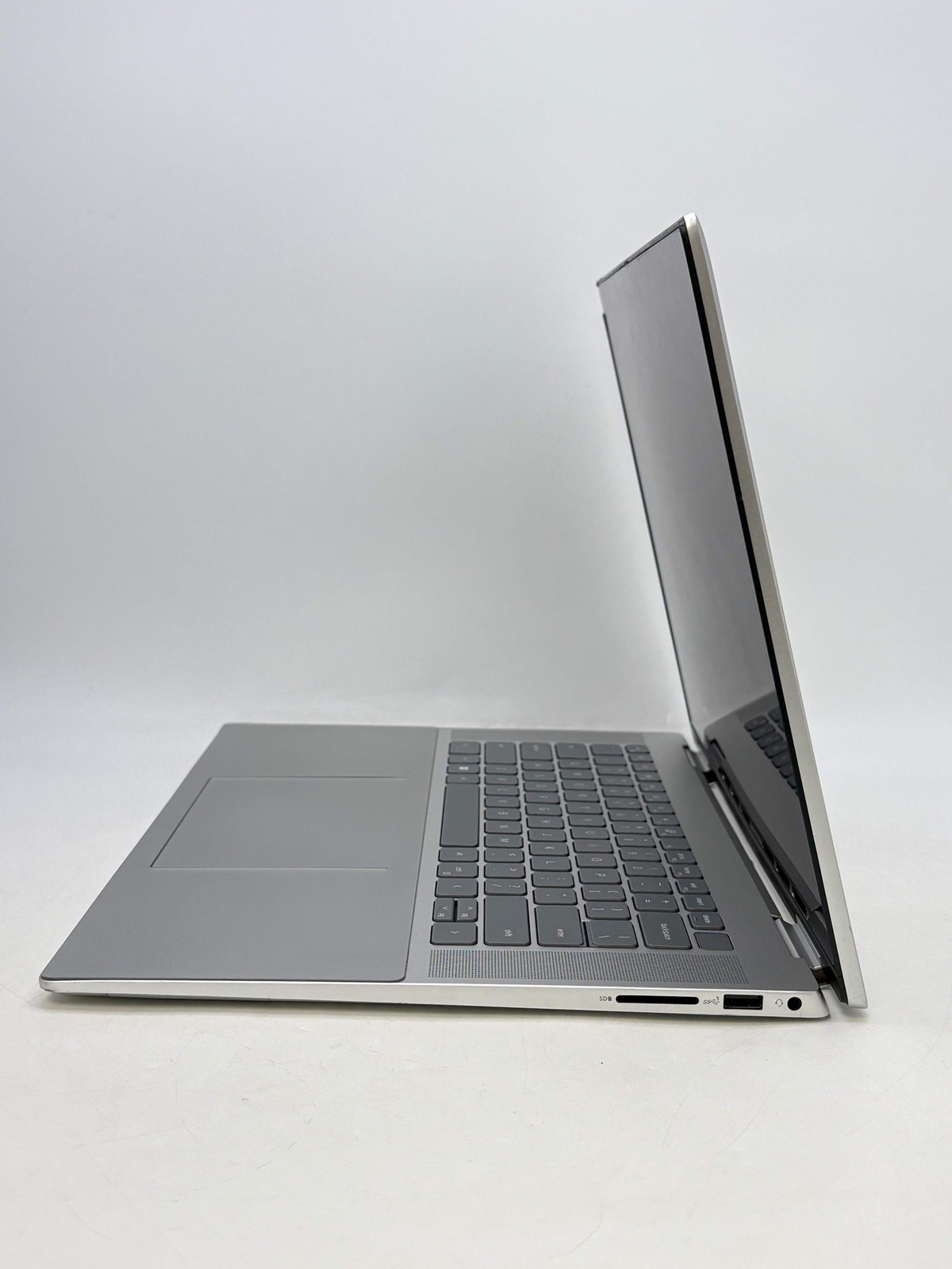 Dell Inspiron P119F Intel Core i7-1260P 16GB RAM 512GB SSD Silver *READ DESC*