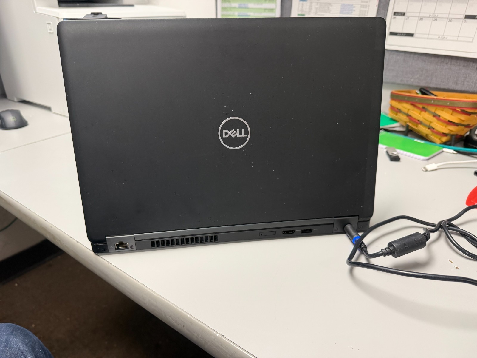 Dell 5490 14″ (512GB SSD, Core i5-8350U, 1.70GHz, 16GB) Laptop – Black LOOK!!