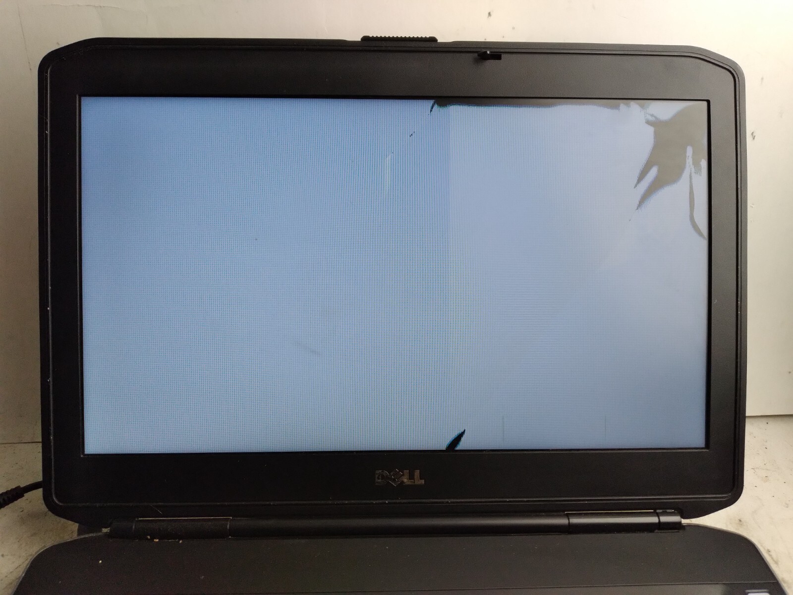 Dell Latitude 5430 w/i3-2328M, 4GB RAM, 320GB HDD, 14″ Laptop for Parts/Repair