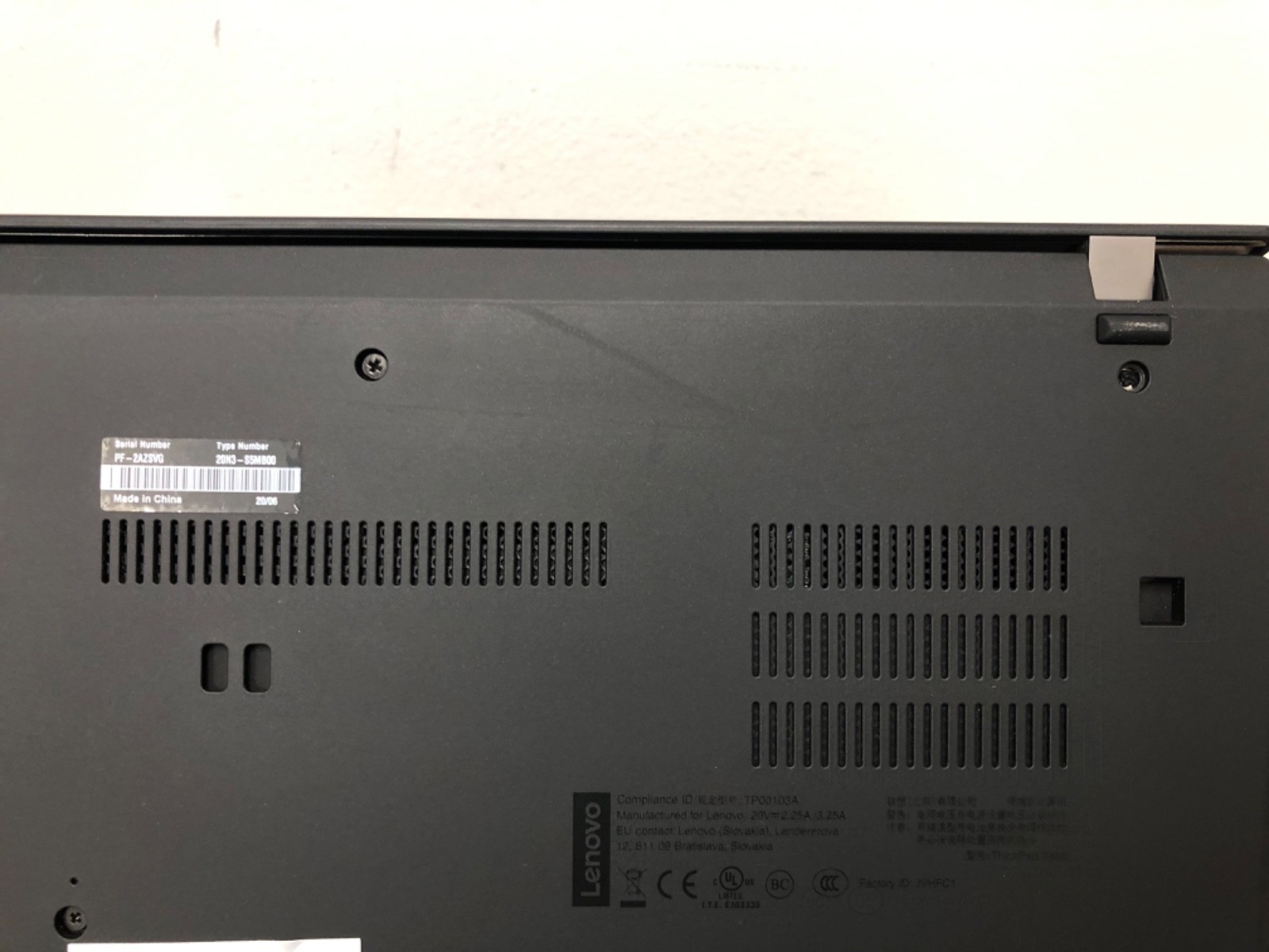 [LOT OF 2] Lenovo ThinkPad T490 14″ 20N3 | NO SSD | PARTS ONLY | MISSING SCREWS