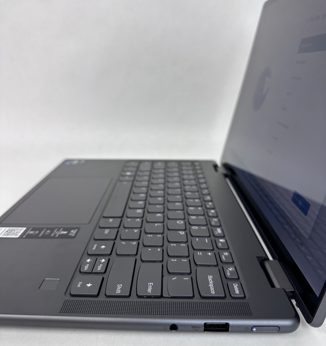 Lenovo Yoga 7 14IAL7 14″ 2.2K Touch i5-1235U 8GB 512GB SSD W11H 2in1 Laptop