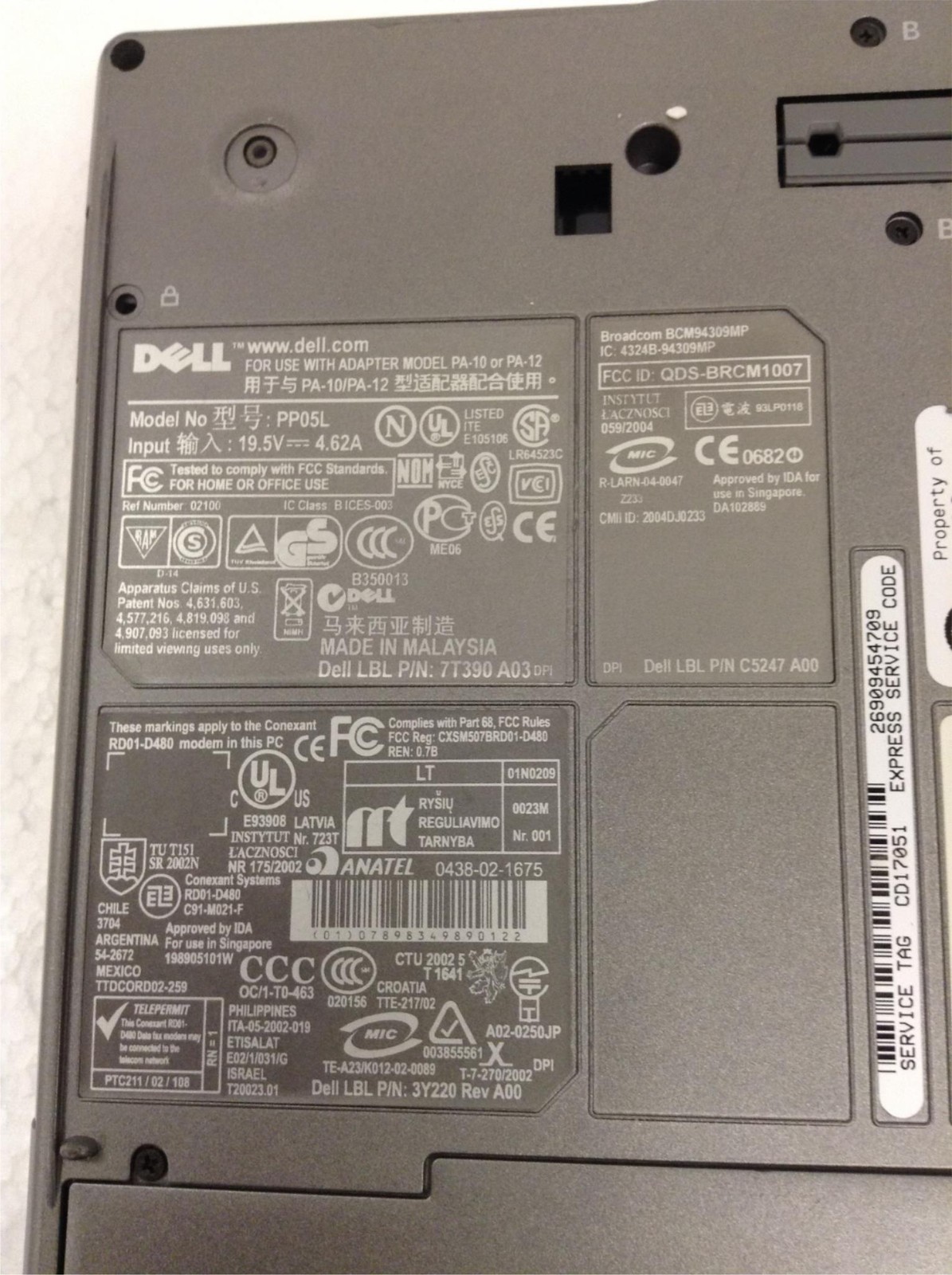 Dell Latitude D600 Pentium M 1.60GHz Laptop 14″ w/512MB, DVD, Ac Adapter, No HDD