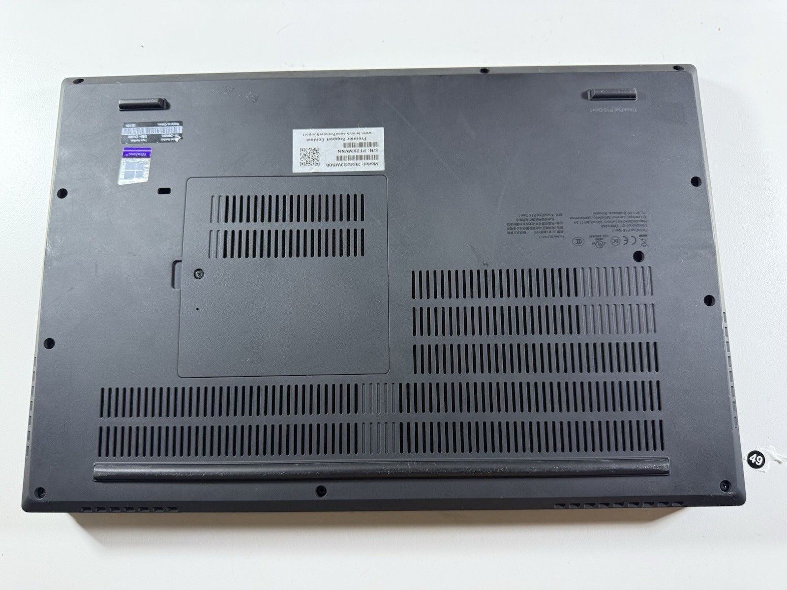 LENOVO THINKPAD P15 GEN 1 | CORE I7-10850H 256GB 16GB RAM WIN 11 NVIDIA T2000