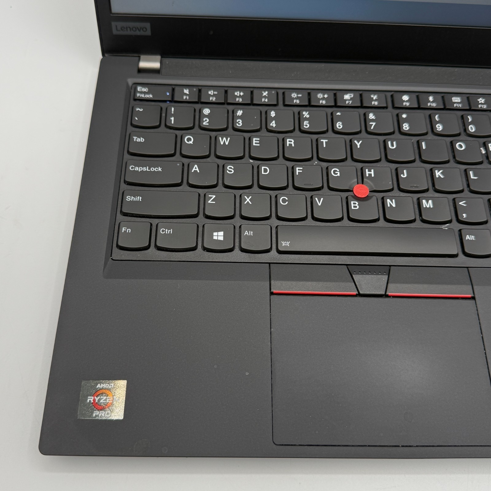 Lenovo ThinkPad T495 14 FHD 2.1 GHz Ryzen PRO 5 3500U 16GB 256GB Bat 86% Laptop