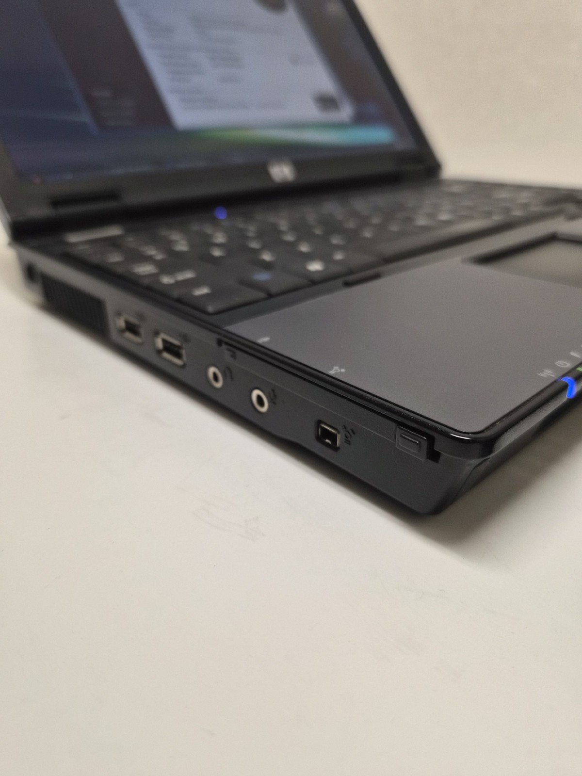 HP Compaq 6515b AMD TURION 64 X2 TL-60 2GB RAM 15.4″ 120GB SSD Vista Business