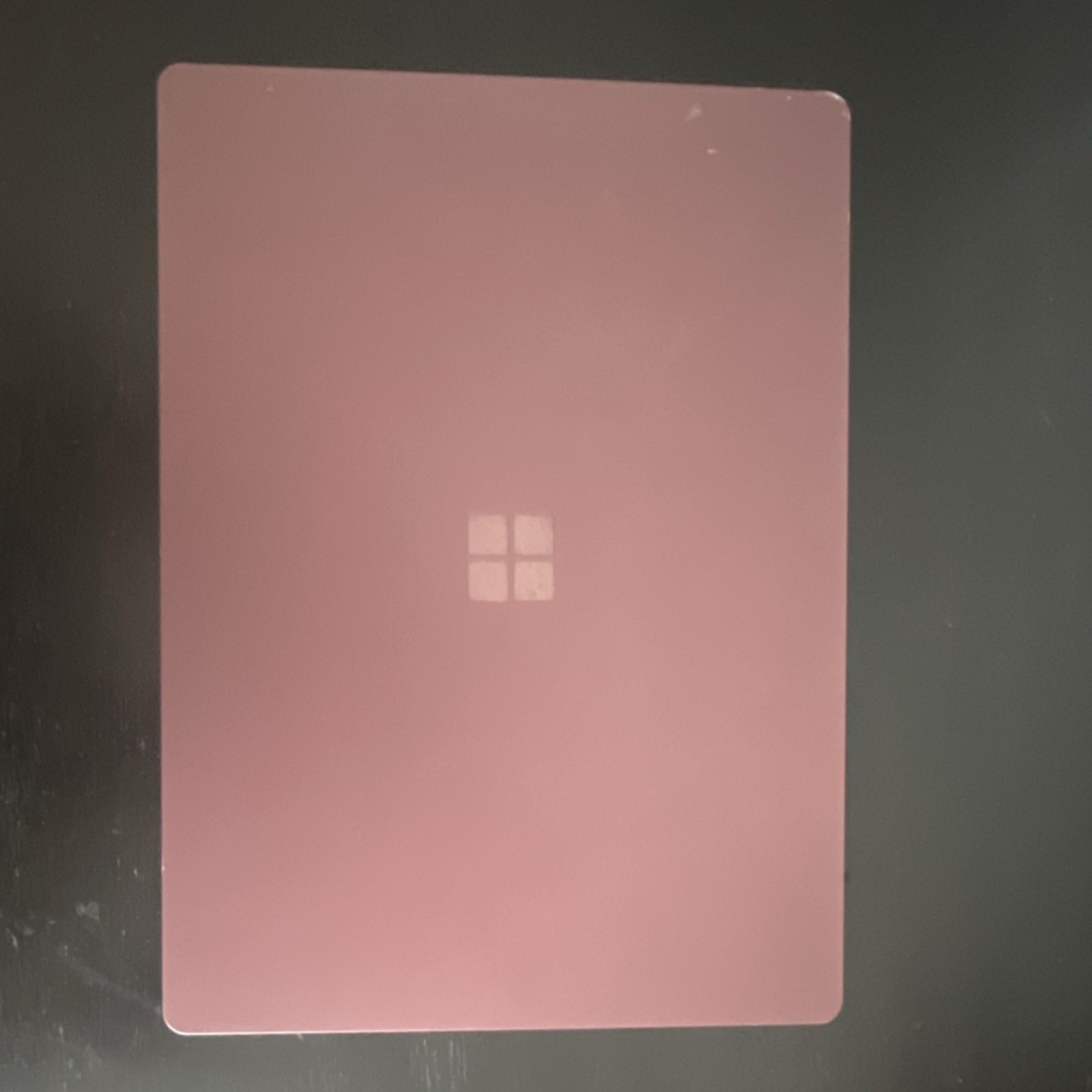 Microsoft Surface Laptop 2 – Burgundy