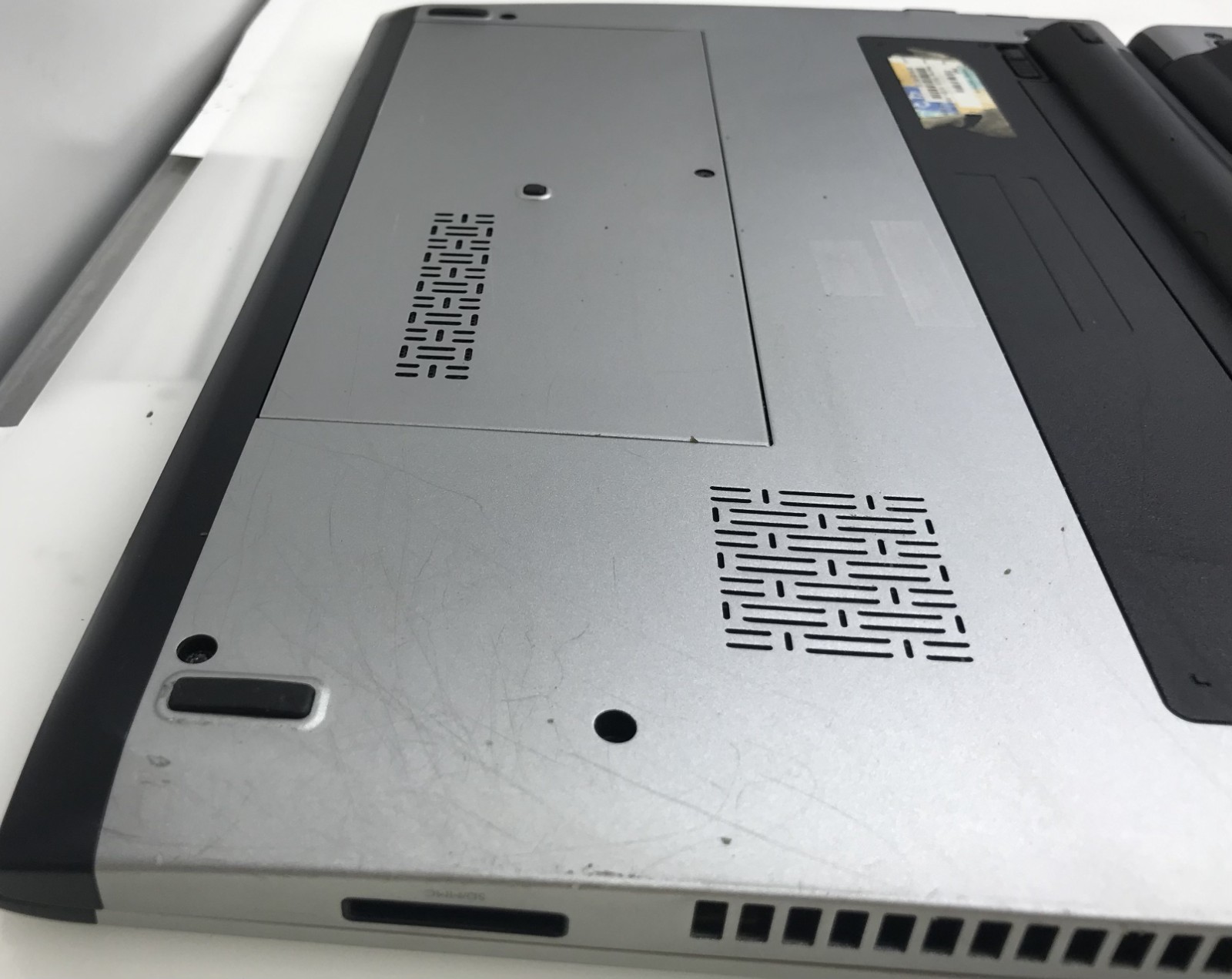LOT(2) DELL LATITUDE 3330 i5-3337U@1.80GHz 8GB RAM 240GB SSD W10P WCHARGER