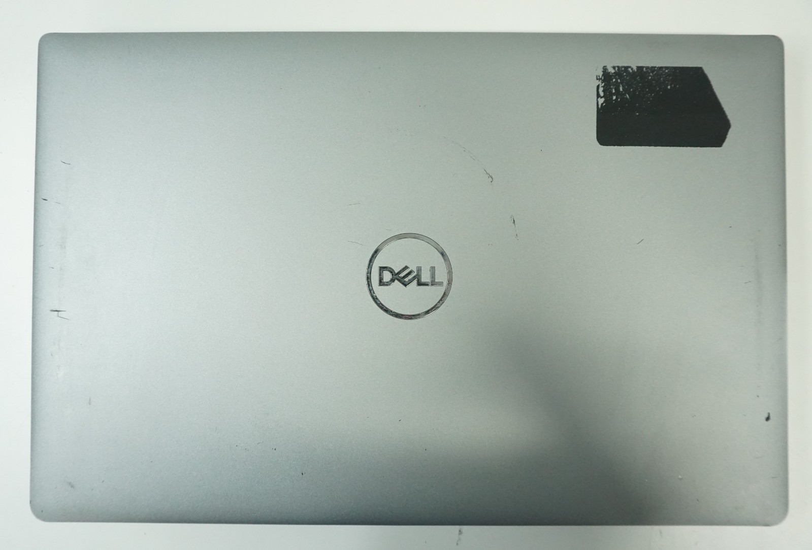 Dell Latitude 5521 15.6″ Intel i7-11850H @ 2.50GHz 32GB RAM NO OS/NO SDD
