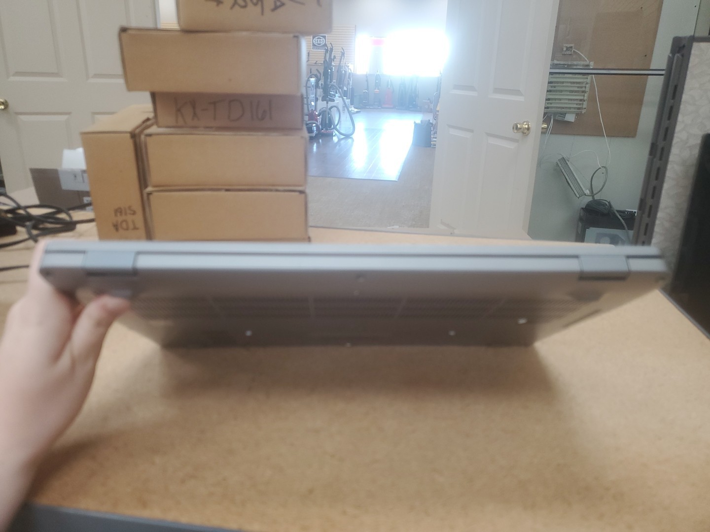 Dell Precision 3550 Laptop – i5-10310U 8GB 256GB SSD 15.6″ 051426-4