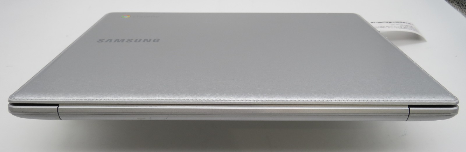 Samsung Chromebook-11.6″-Celeron-N2840@2.1GHz-2GB RAM-16GB internal-NO OS